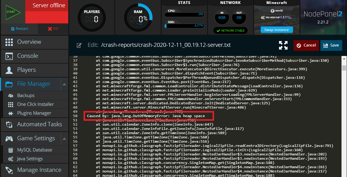 A Minecraft crash report in NodePanel indicating an OutOfMemory Java heap space error